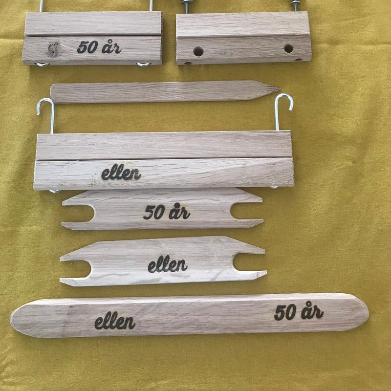 Bandkniv ellen, brikkevev, den nederste på bilde