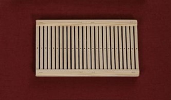 Hovedbilde Grind liten i tre 15cm bredde