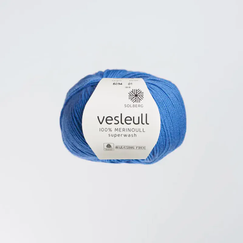 Vesleull  himmelblå