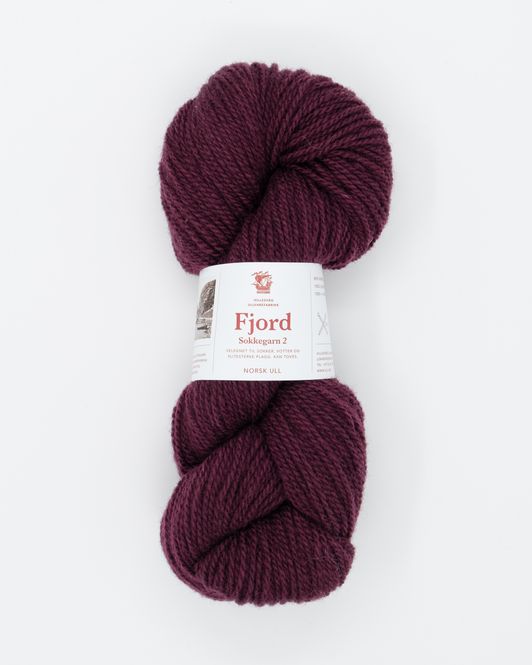 Main Image Fjord sokkegarn 2, mørk plommerød